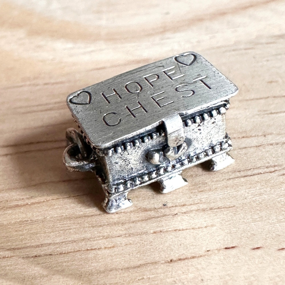 Vintage Beau Sterling‎ Silver Opening Hope Chest Charm 1960s Articulated